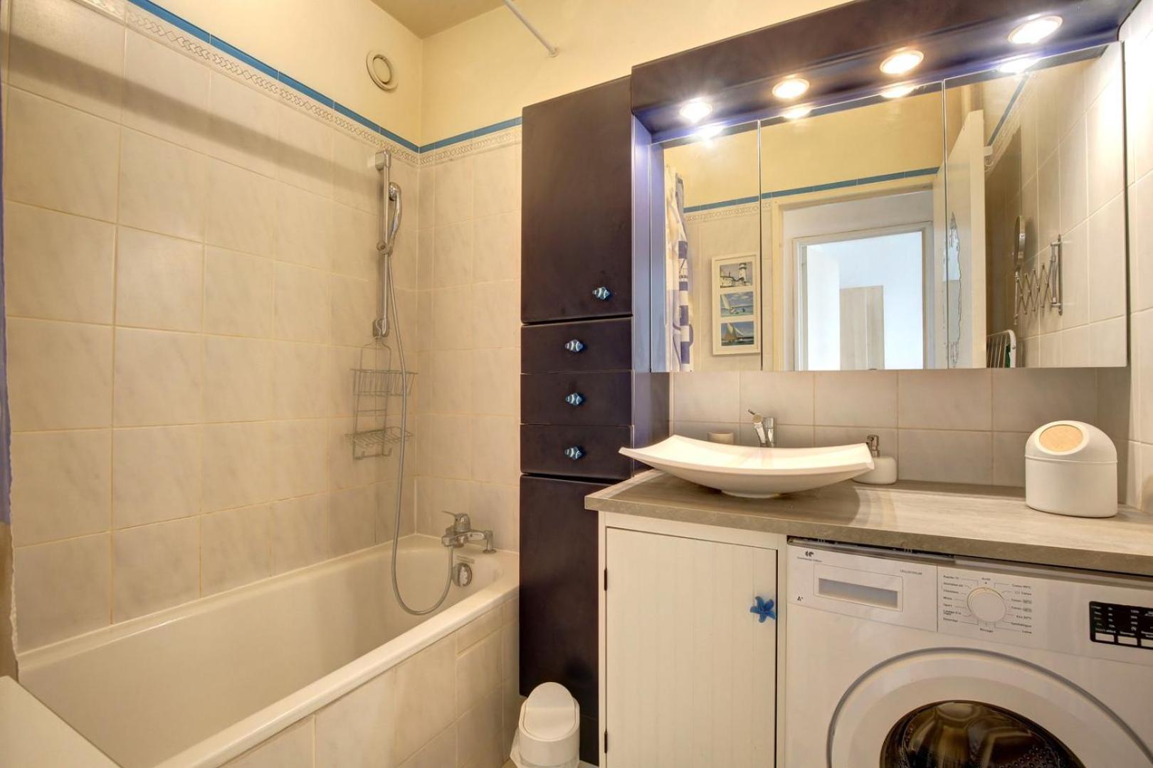 Logement Pour 4 Pers Proche Des Buttes Chaumont Paris Exterior photo